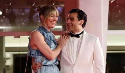 Oscar Isaac and Elvira Lind got married in 2017.
